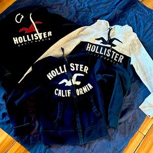 2 hollister hoodiess,S, XS, 1 zip up hoodie S
